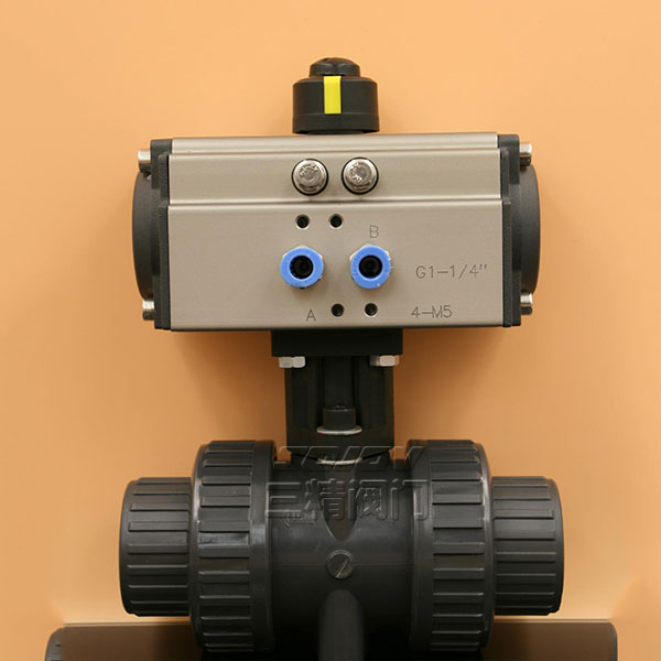 Q611S����������y